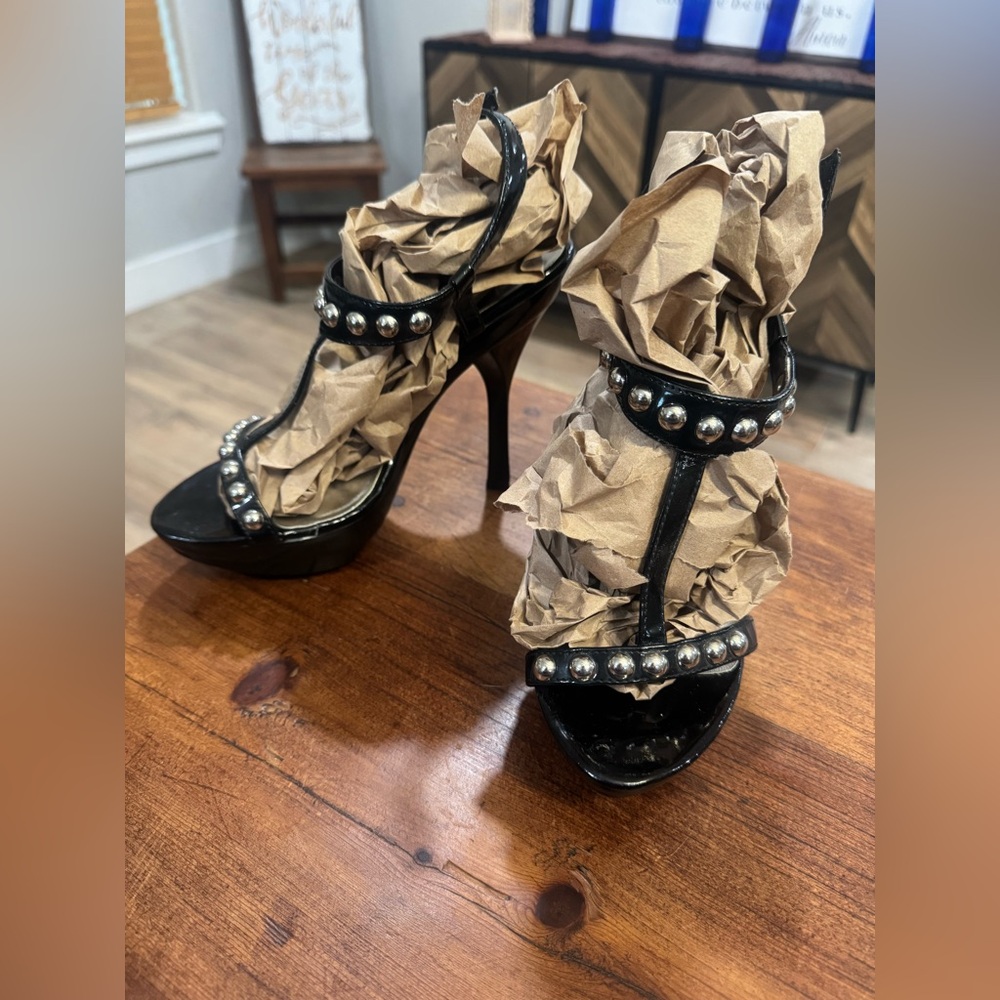 Size 7 Paprika Black Studded Heels